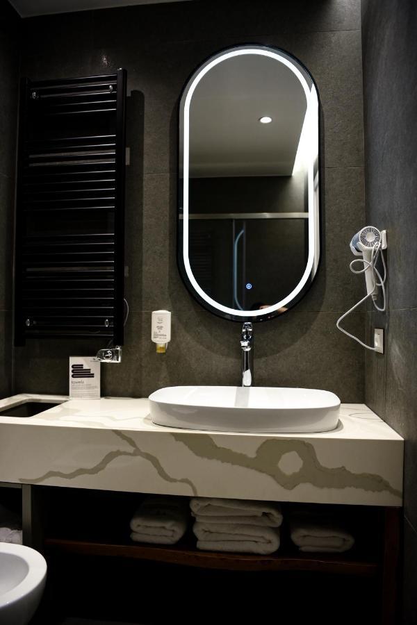 The Wilson Tirana Hotel Kültér fotó